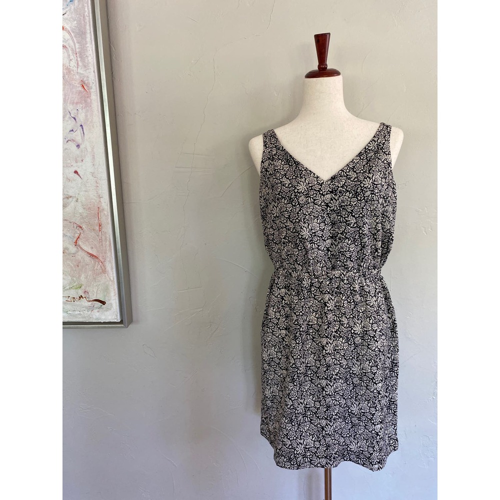 Ann‎ Taylor LOFT Petite Sleeveless Black Floral Dress NWT Size 8P